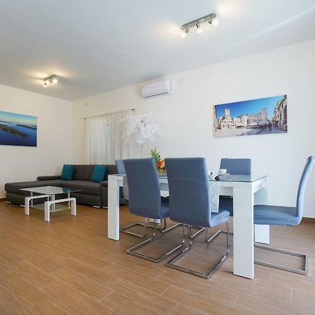 Tj Apartment 2 Zadar Buitenkant foto