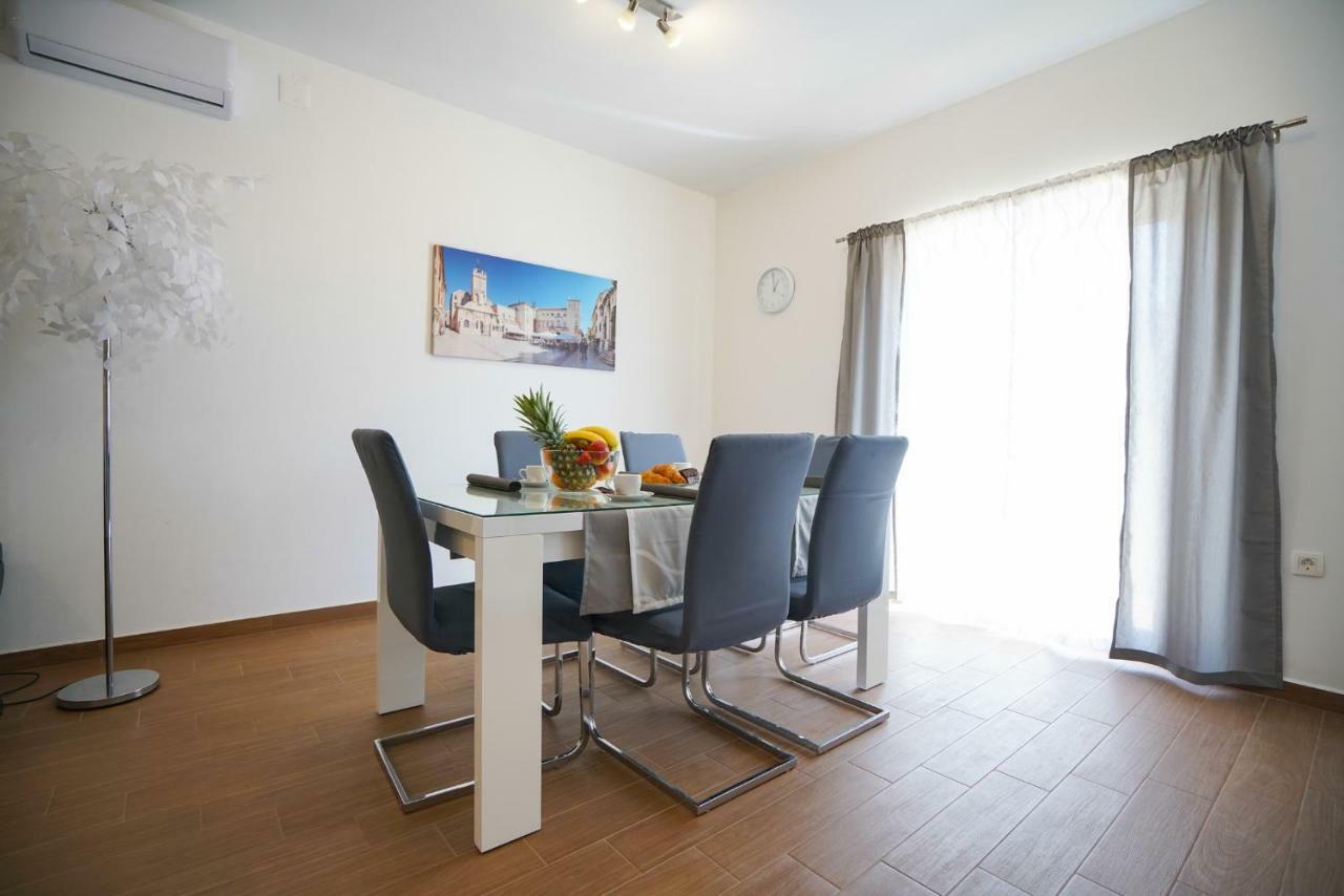Tj Apartment 2 Zadar Buitenkant foto