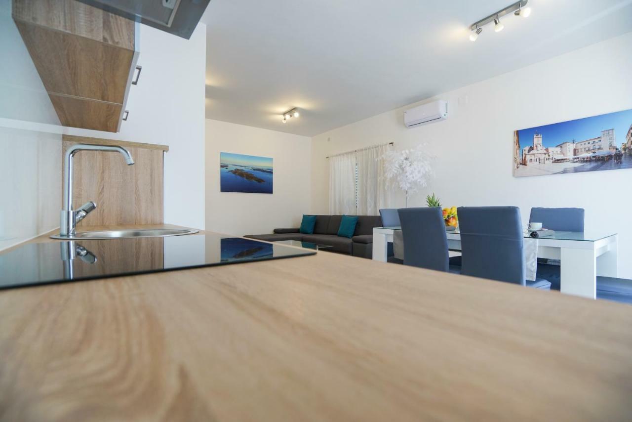 Tj Apartment 2 Zadar Buitenkant foto